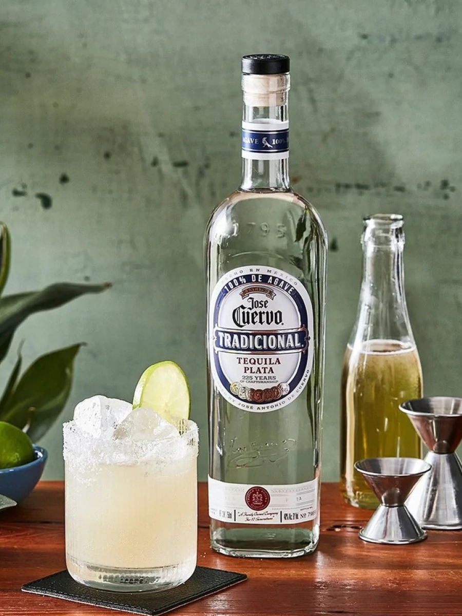 Jose Cuervo Tradicional Plata